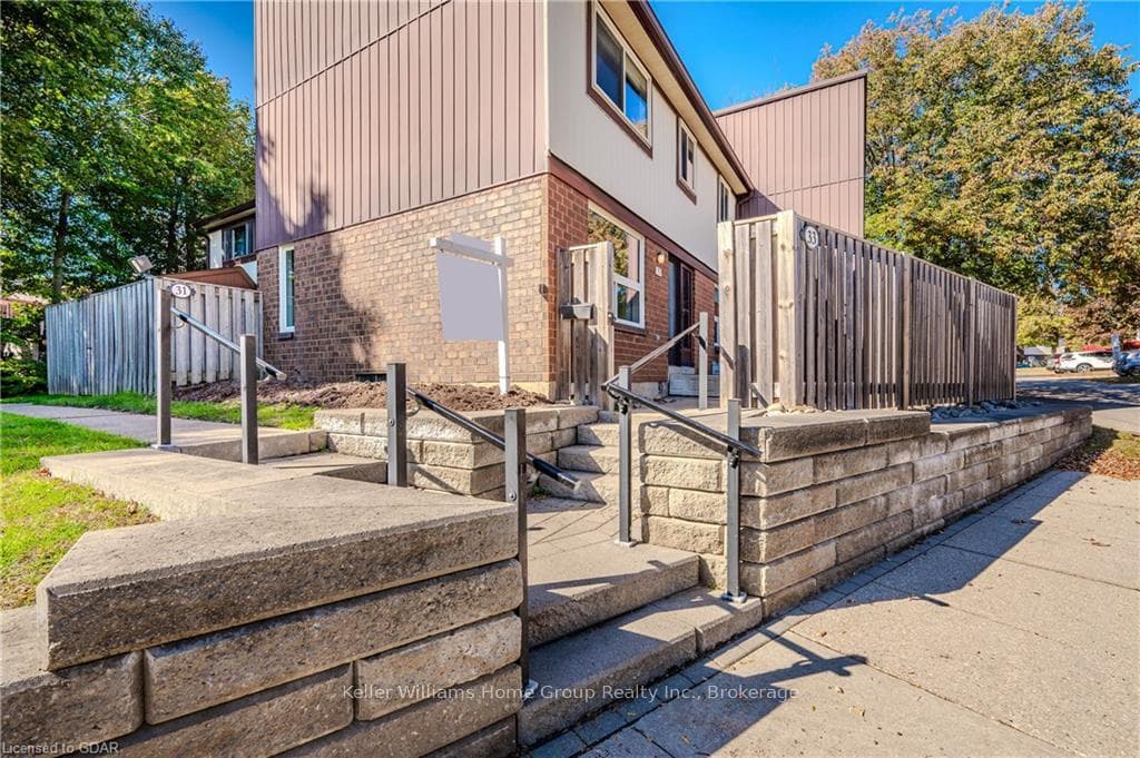 45 MARKSAM Road Unit 33 photo 6