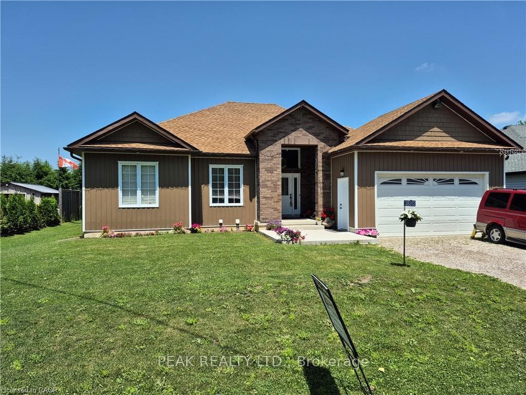 38812 Vienna Street photo 1