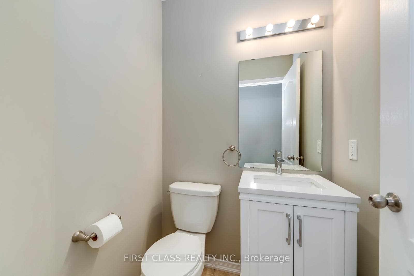 651 Farmstead Drive Unit 39 photo 15