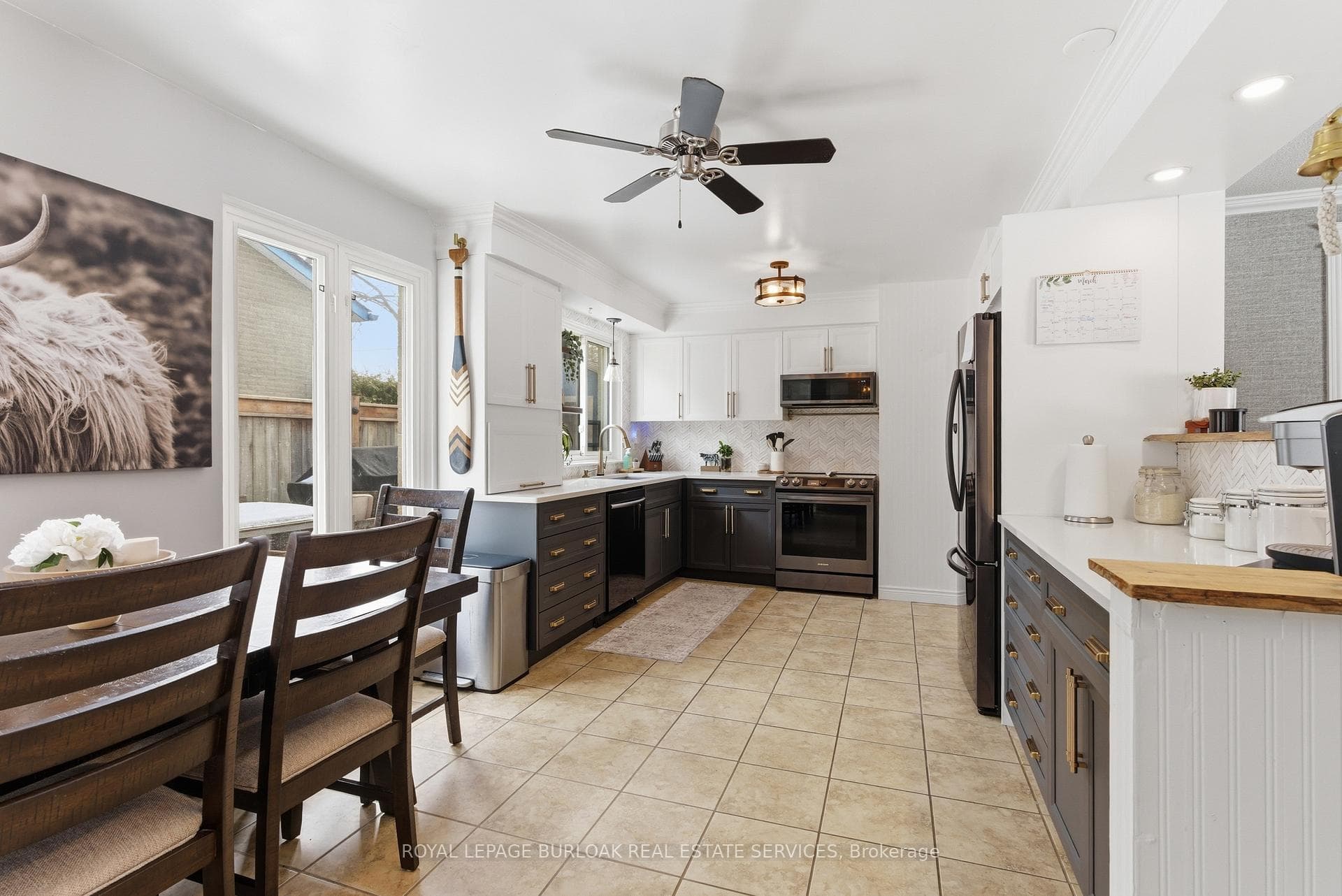 165 Tyler Avenue photo 18