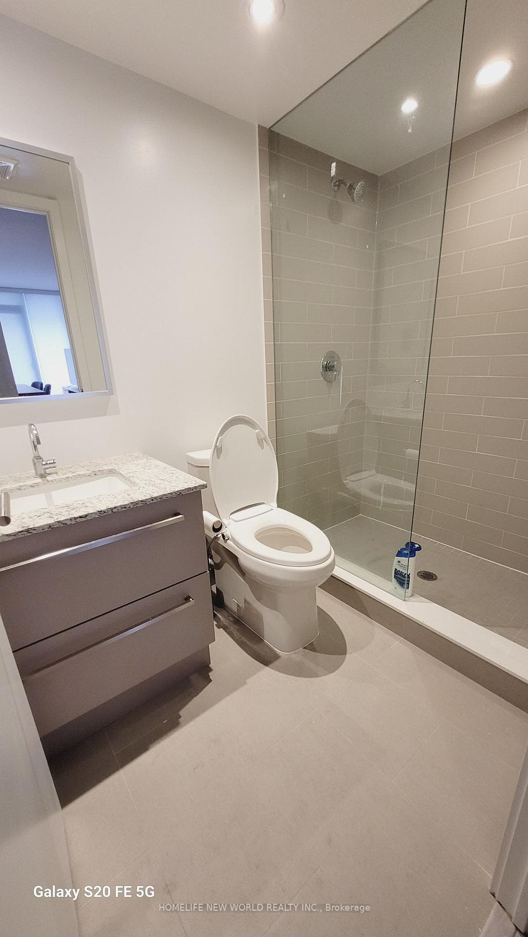 120 Varna Drive Unit 615 photo 5