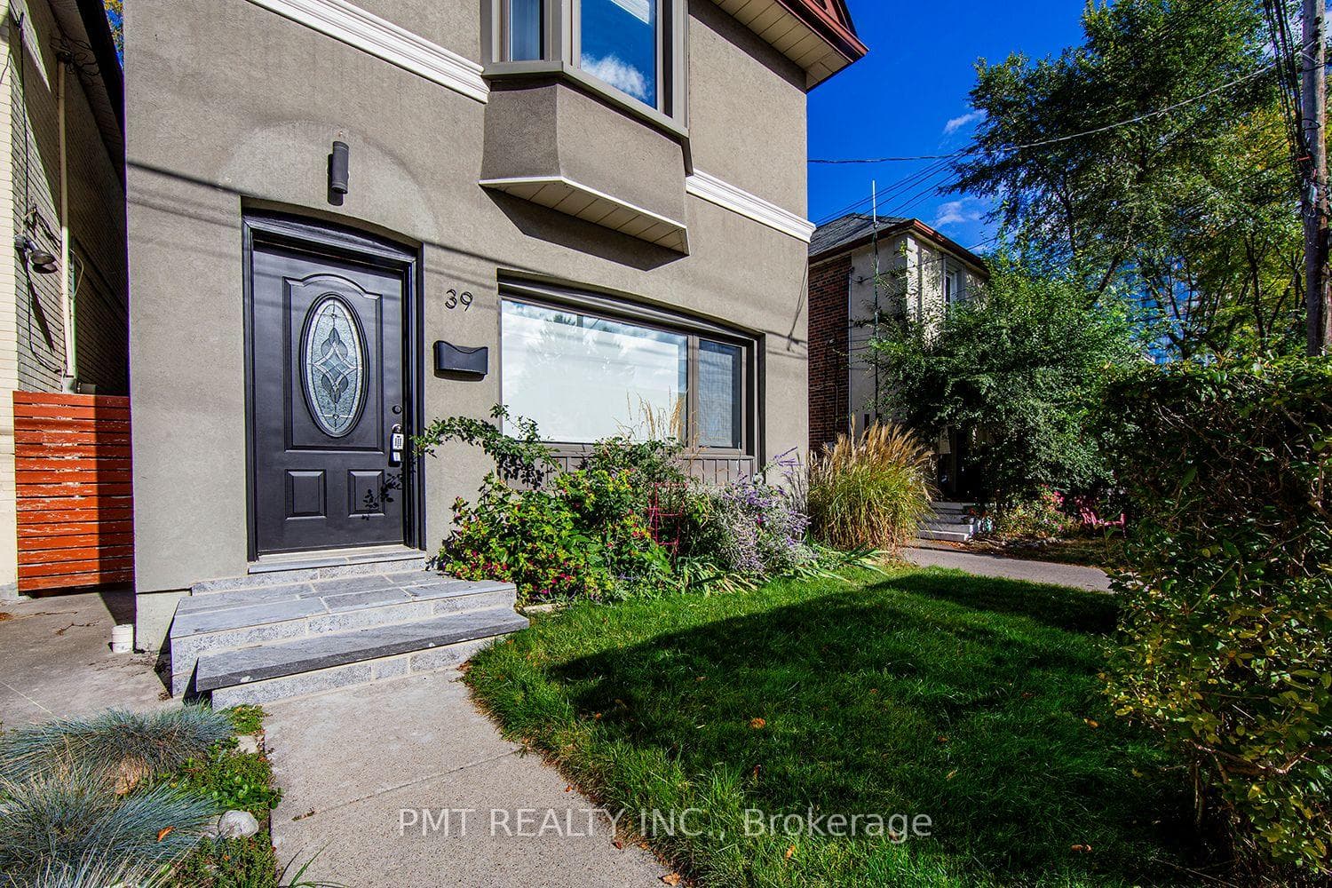 39 Windermere Avenue Unit Main photo 24
