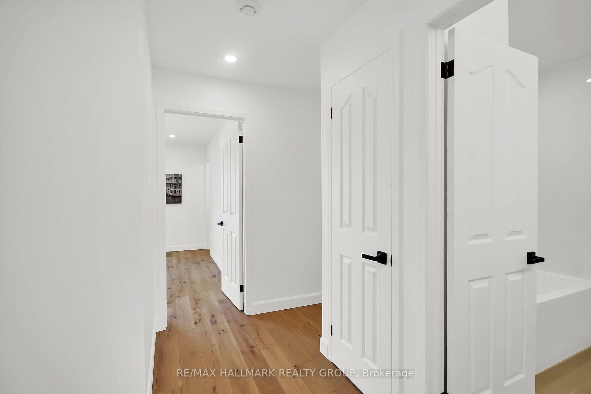 26 Raftus Square photo 20