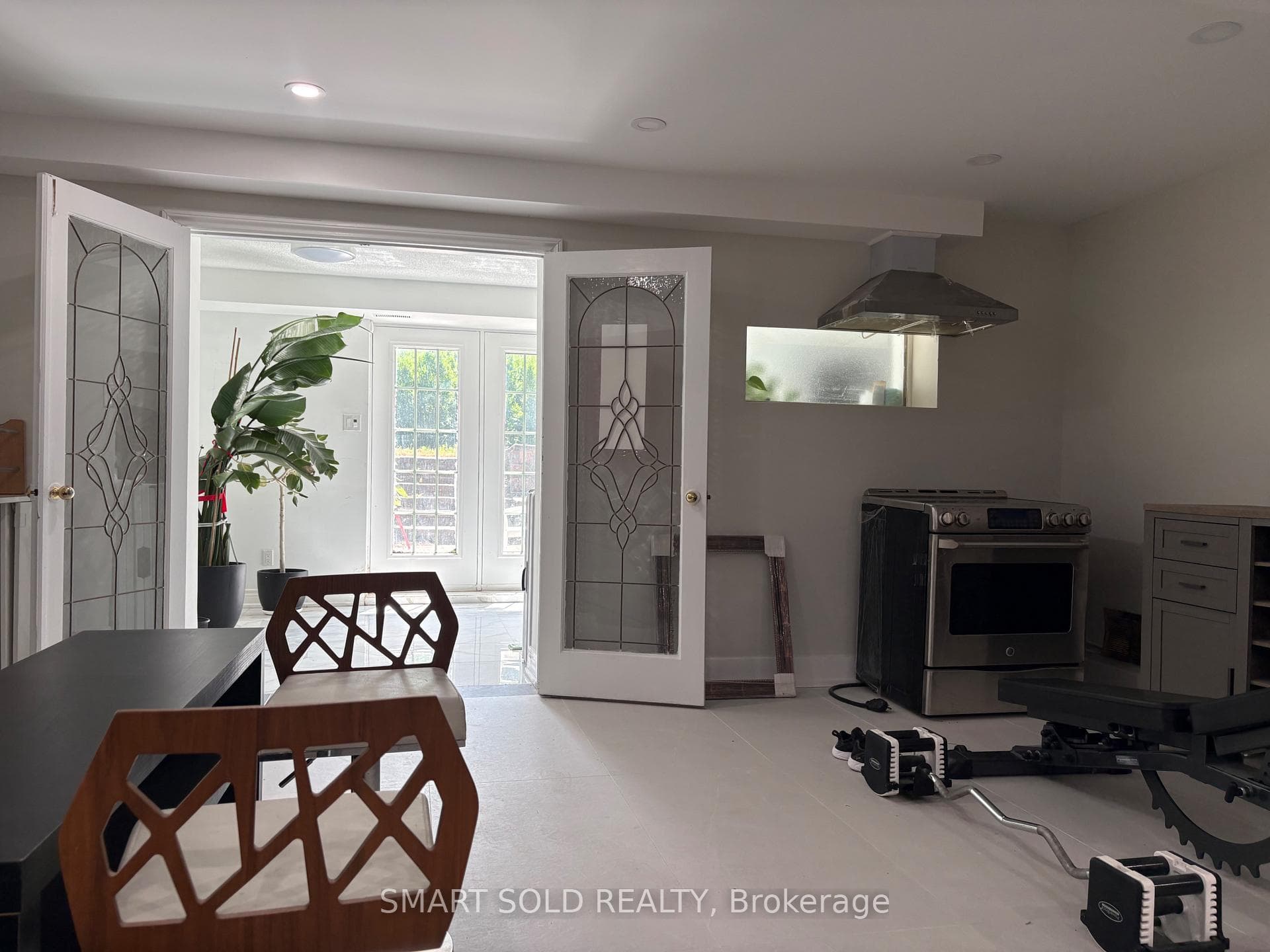 55 Proctor Avenue photo 36
