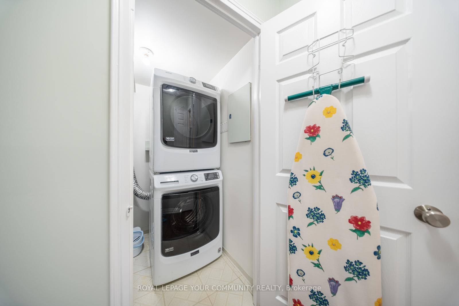 162 Martindale Road Unit 301 photo 32