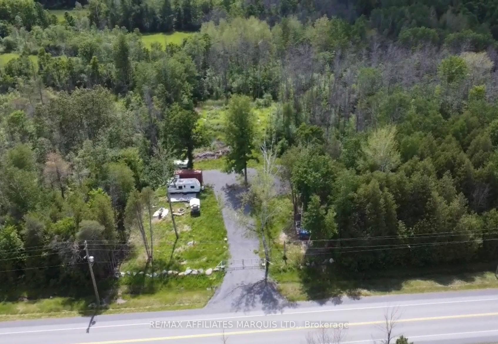 4458 County Rd 15 Road photo 5