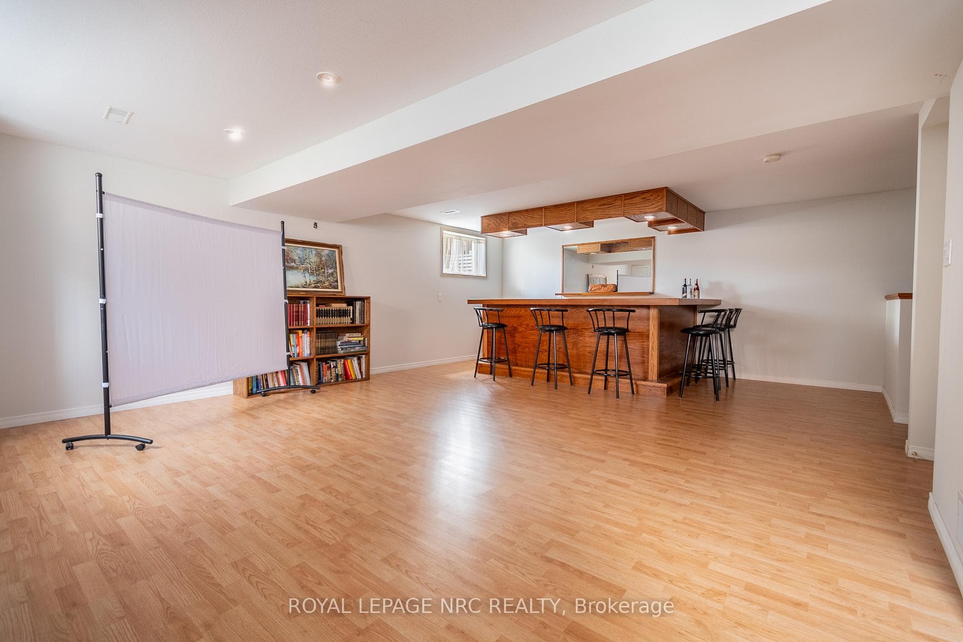 180 Willowlanding Court photo 27