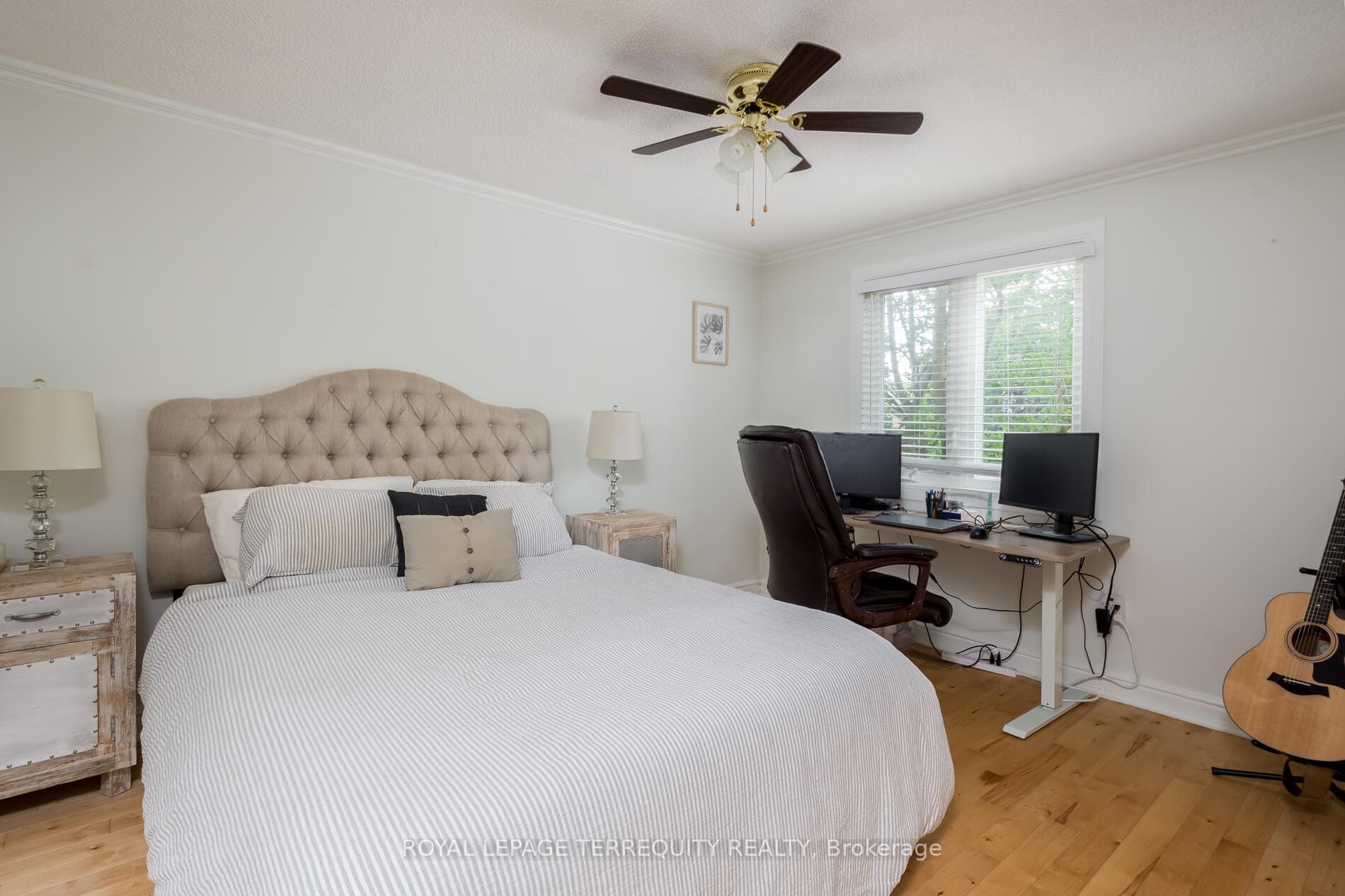 290 Manchester Drive photo 17
