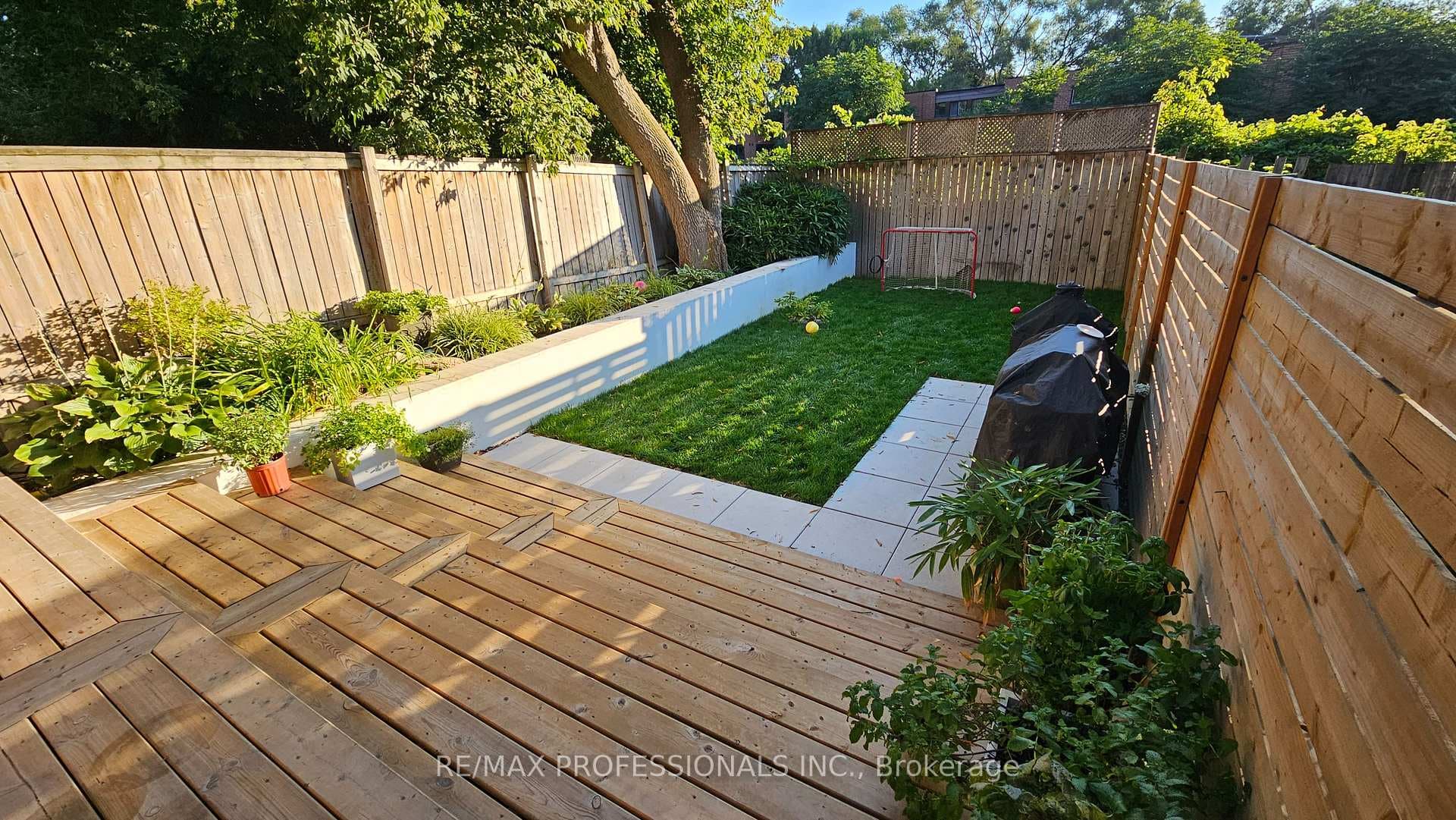 41 Windermere Avenue photo 35
