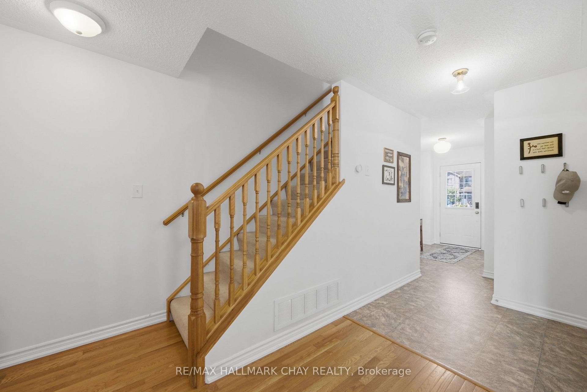 46 Michelle Drive photo 19