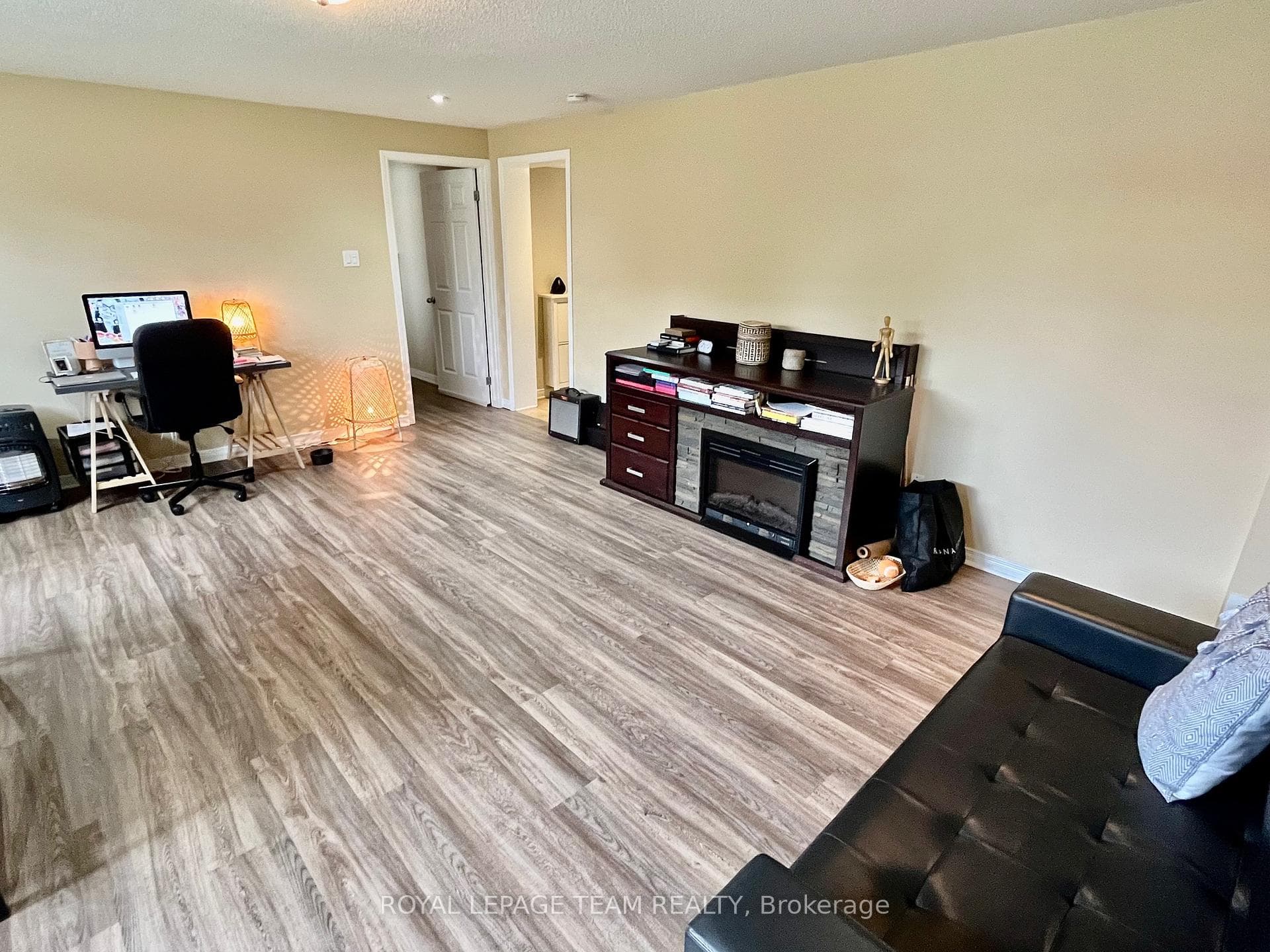 102 Monterey Drive photo 24