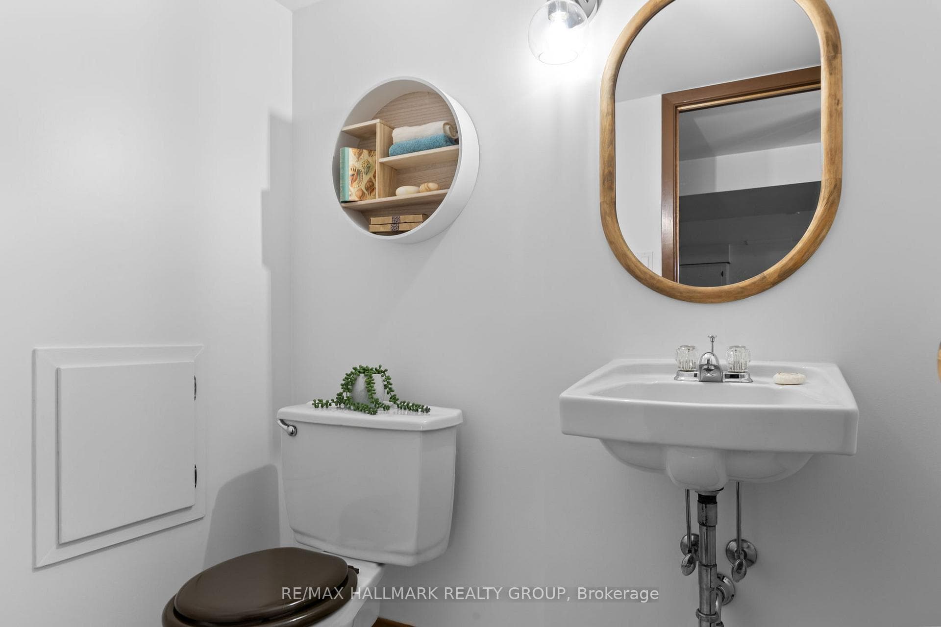 112 Ellis Avenue photo 27