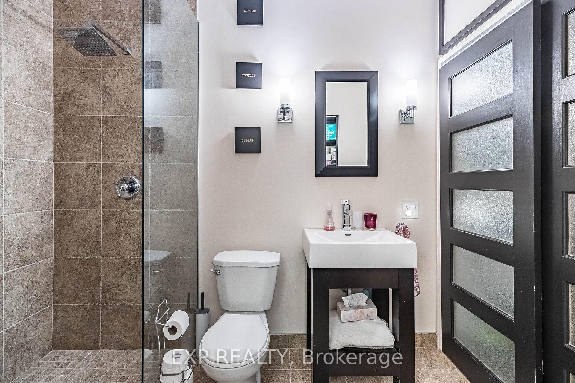 59A Woodbine Avenue photo 22