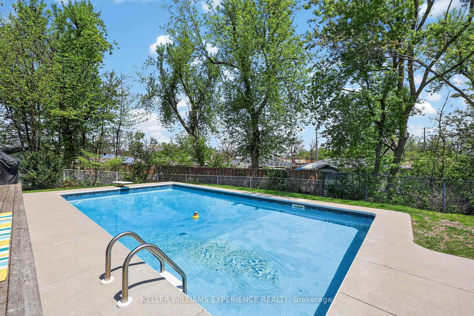 5 Atwood Court photo 25