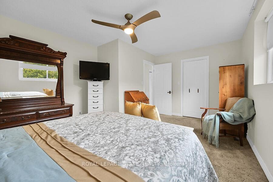 3 Tara Place photo 19