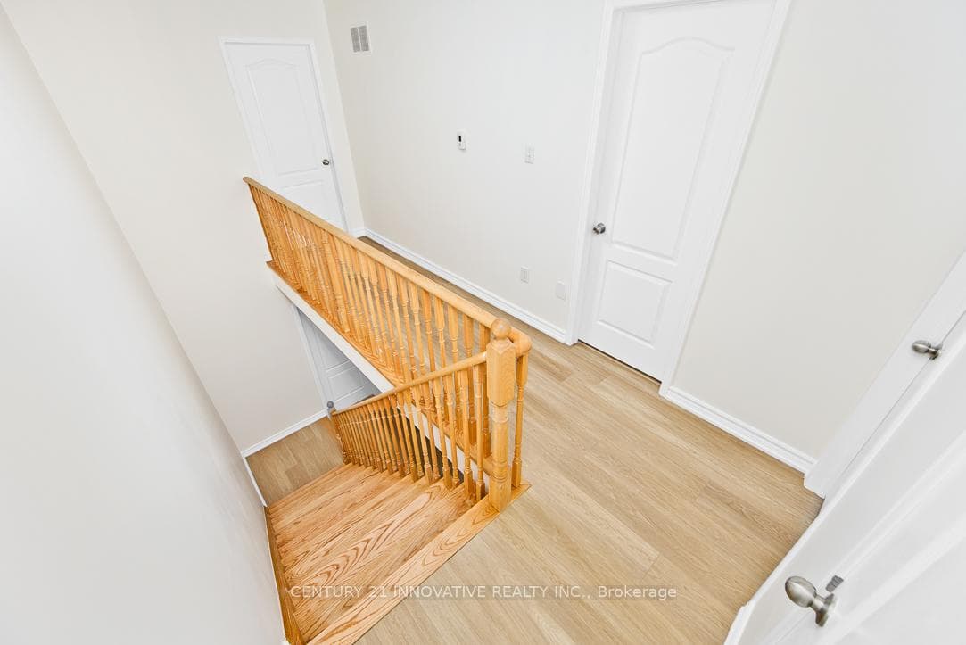 2480 rosedrop Path photo 14