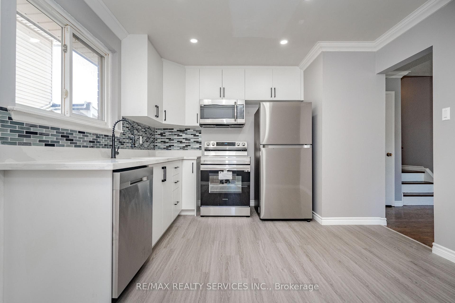 23 Fidelia Crescent photo 13