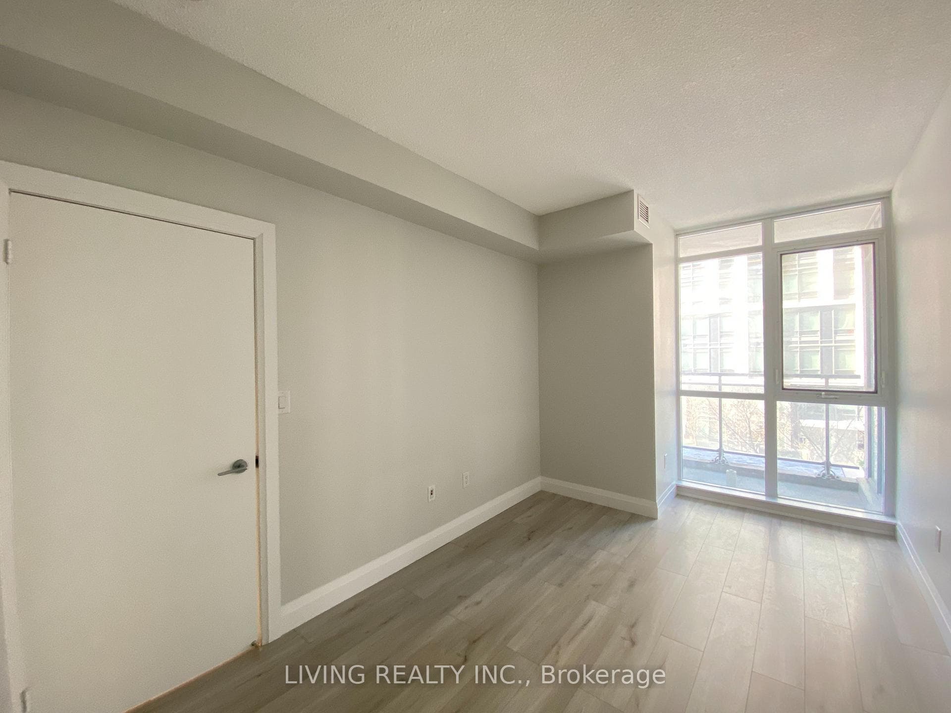 151 Dan Leckie Way Unit 208 photo 5