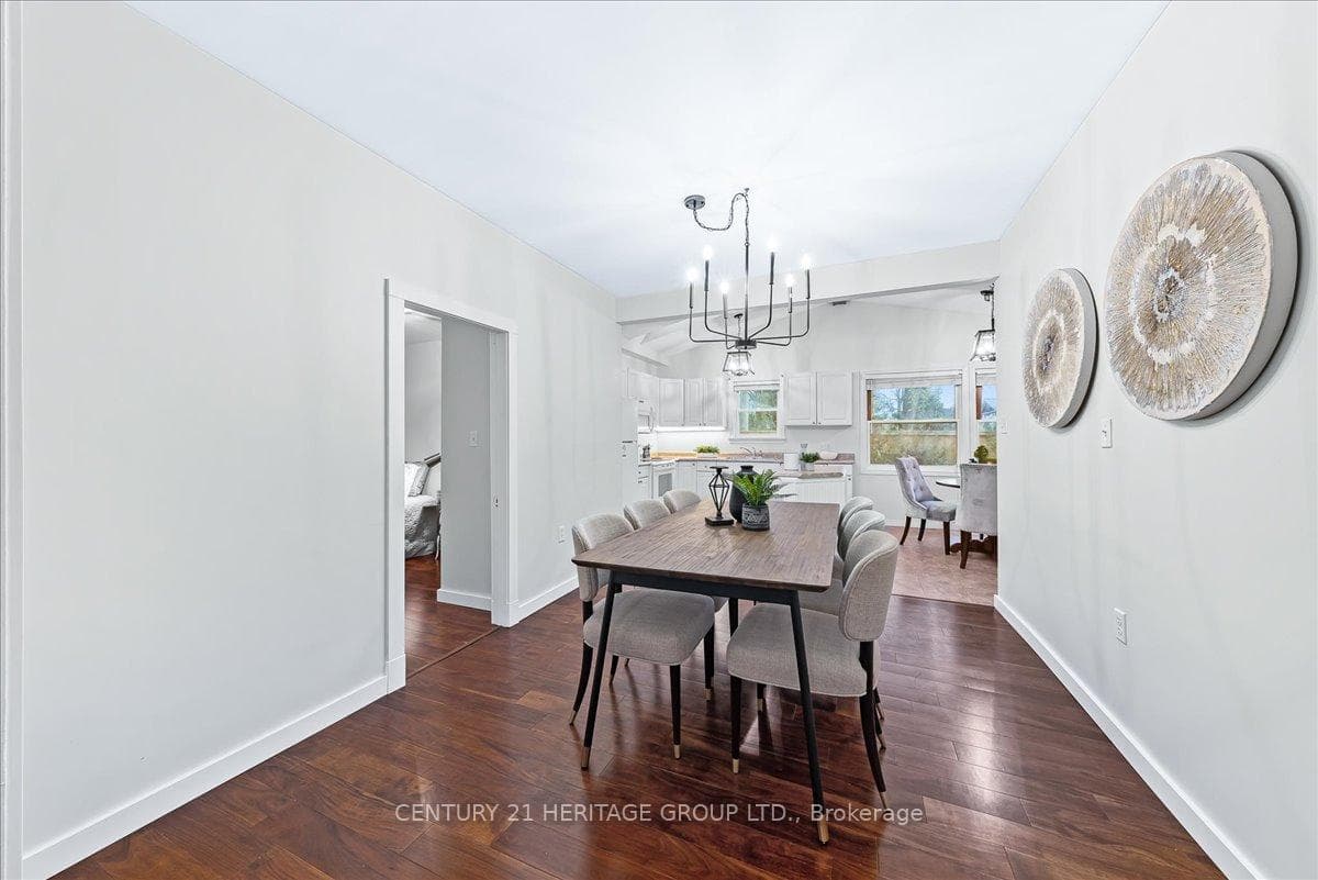 27 Parklawn Boulevard photo 9