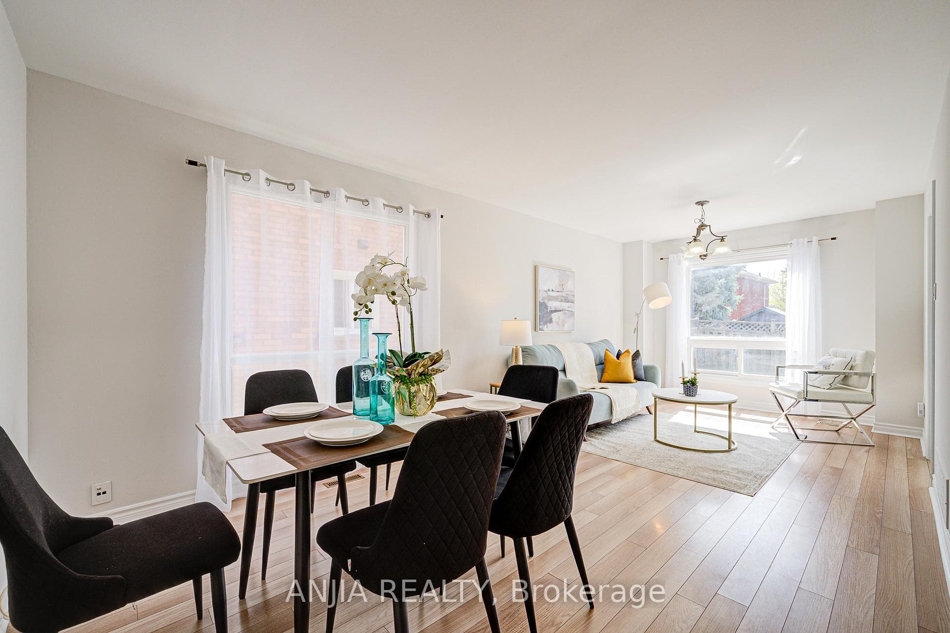 91 Dumfries Avenue photo 7