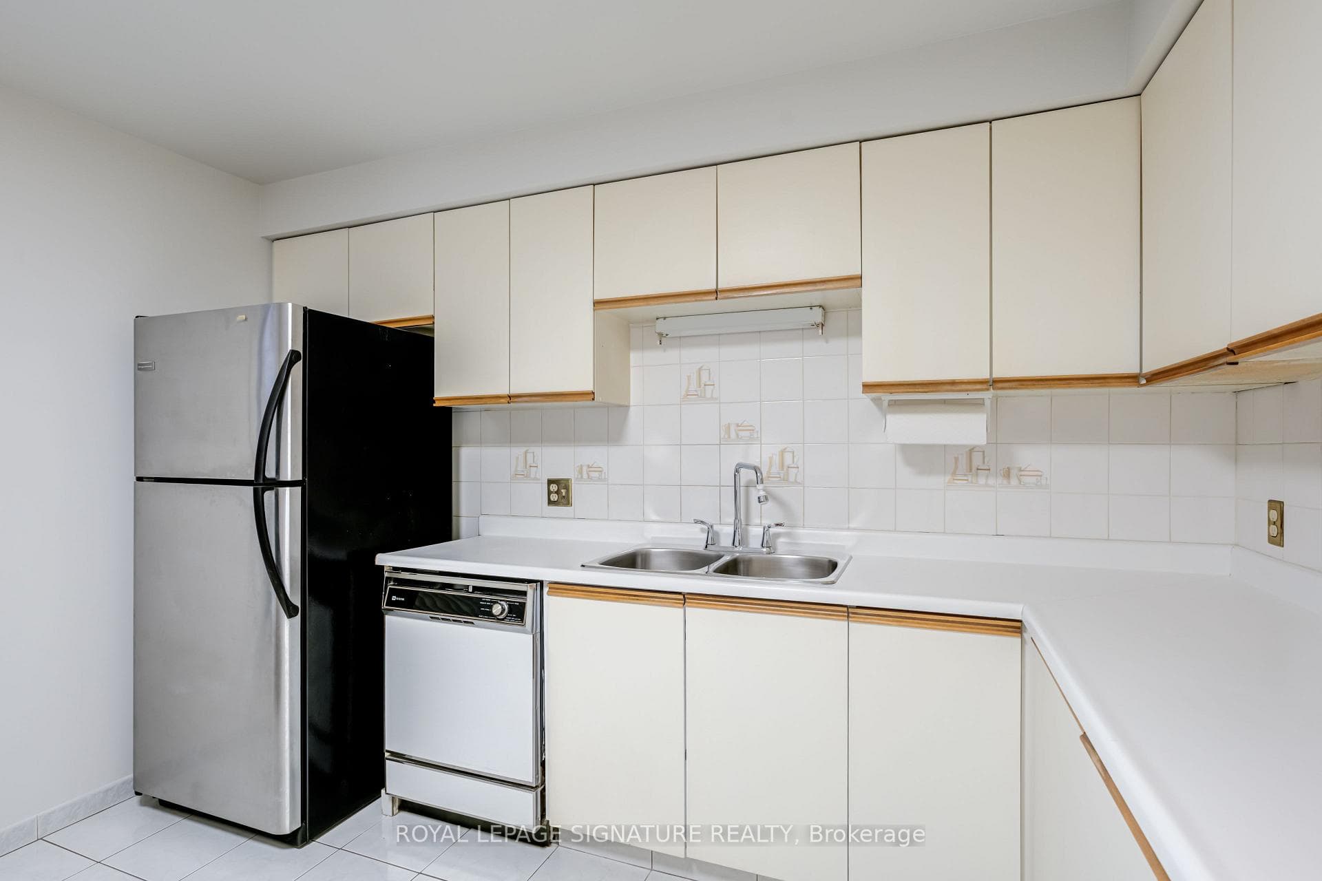35 Parsonage Drive photo 18
