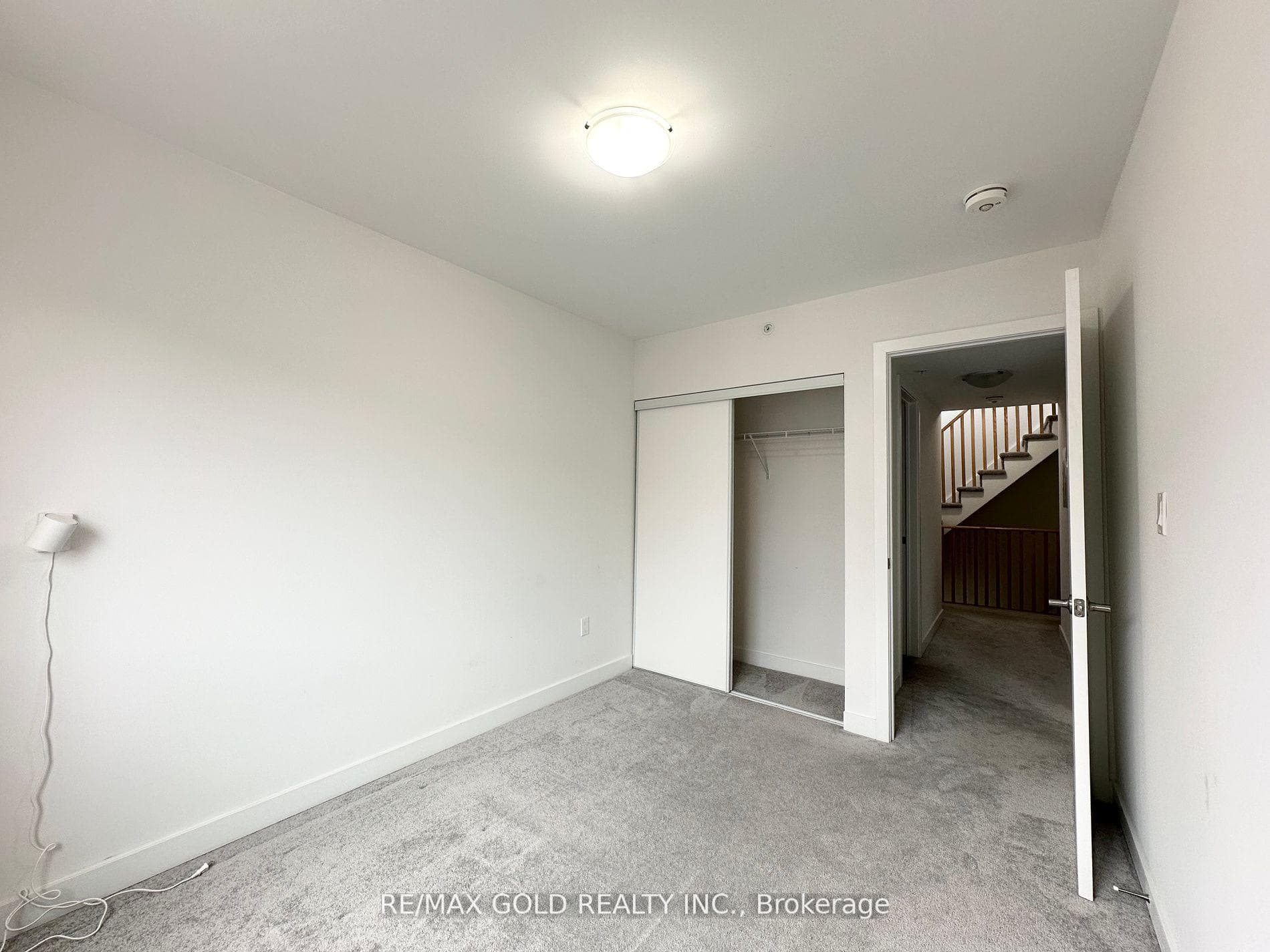 1555 Kingston Road Unit 322 photo 23