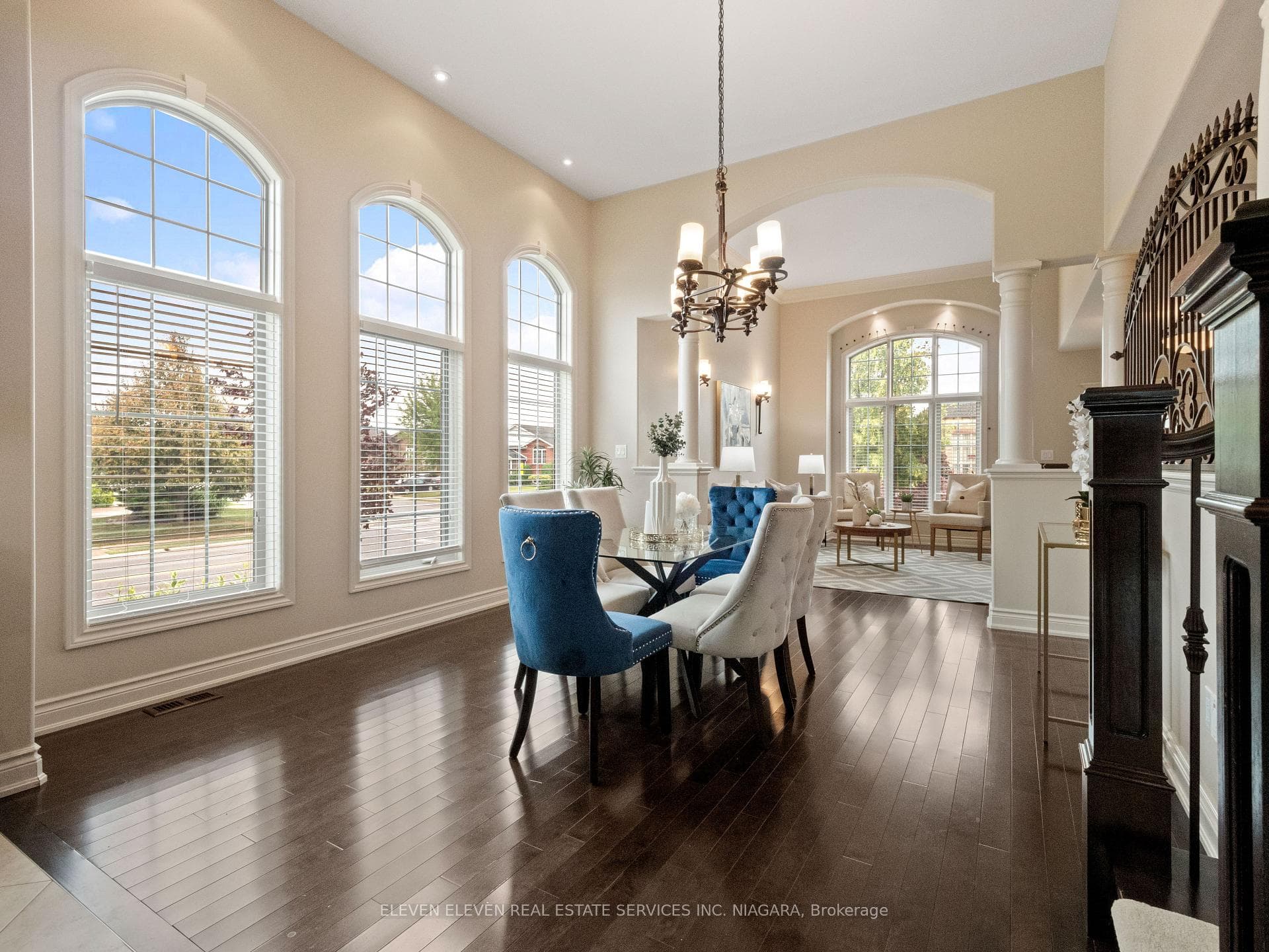 Hardwood Floorings Shine!