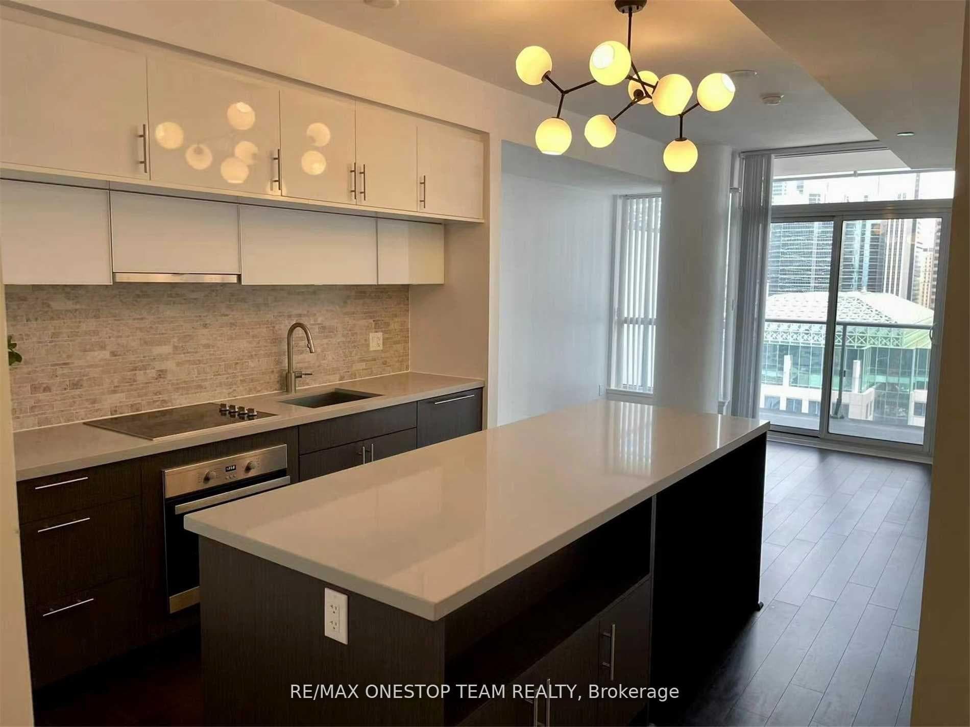 8 Mercer Street Unit 2403 photo 3