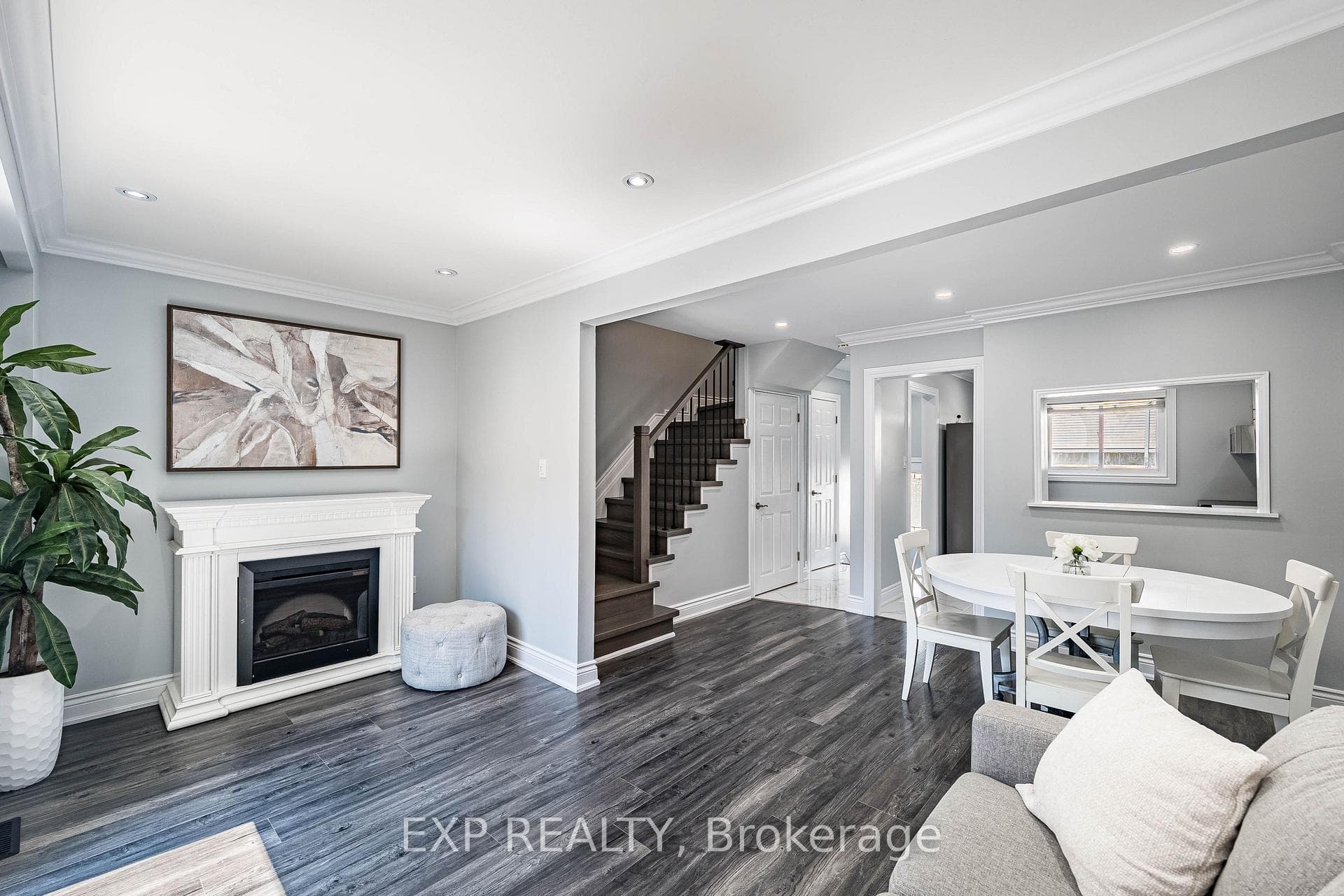 400 Mississauga Valley Boulevard Unit 38 photo 11