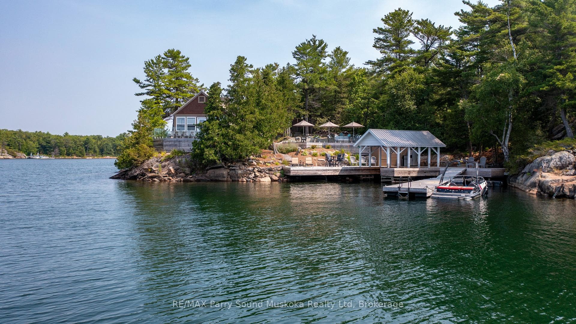 2 A258 Island Unit (Lakeside & Blueberry PT) photo 1