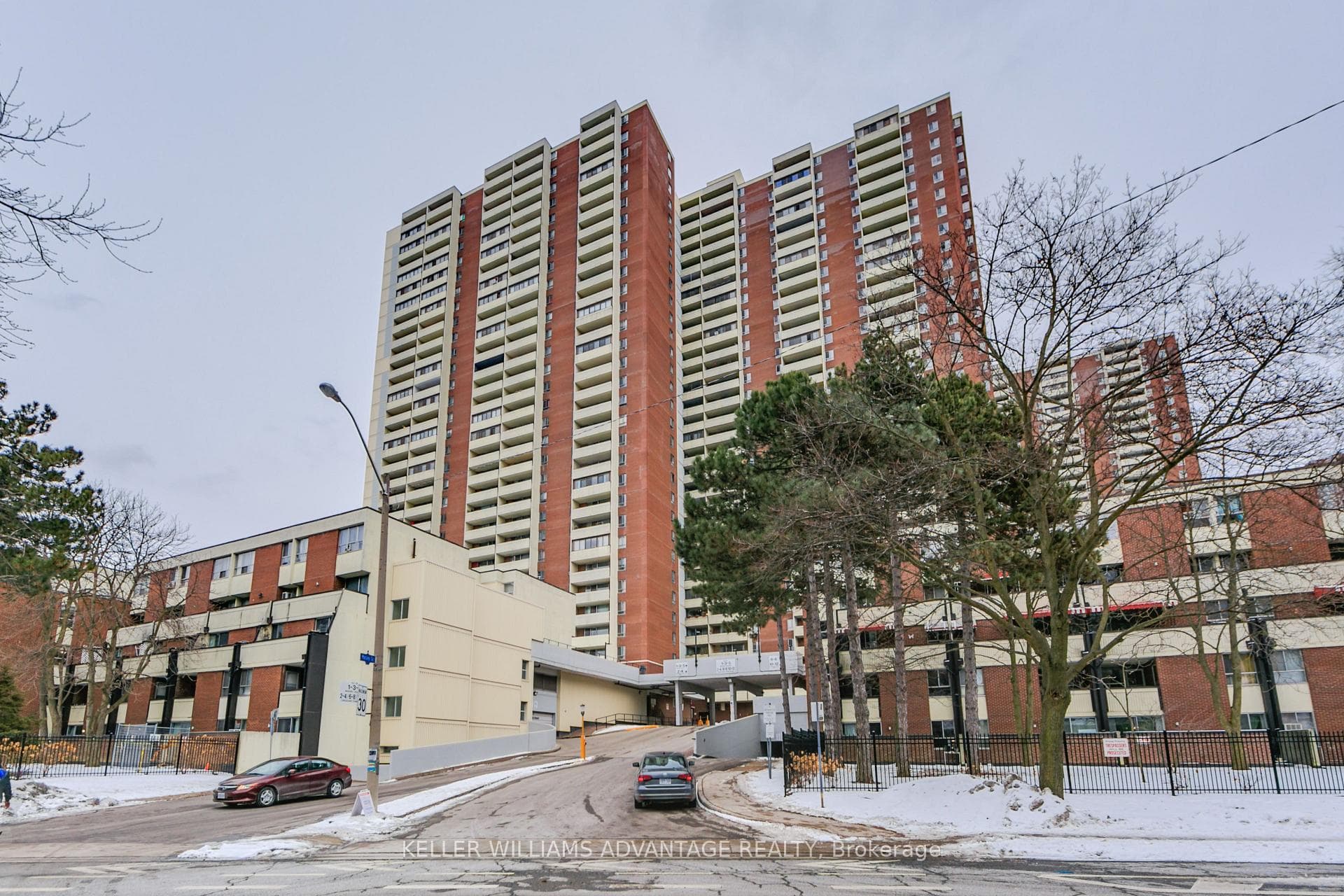 1 Massey Square Unit 2504 photo 36