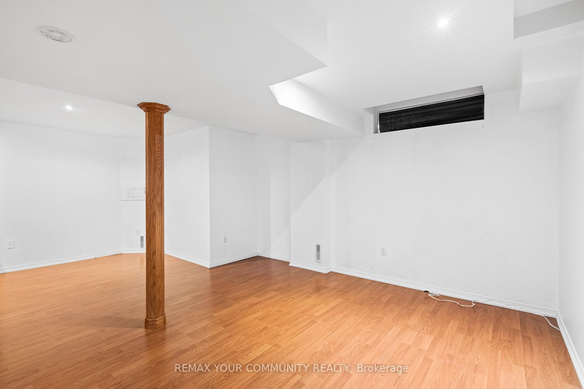 18 Telstar Way photo 36