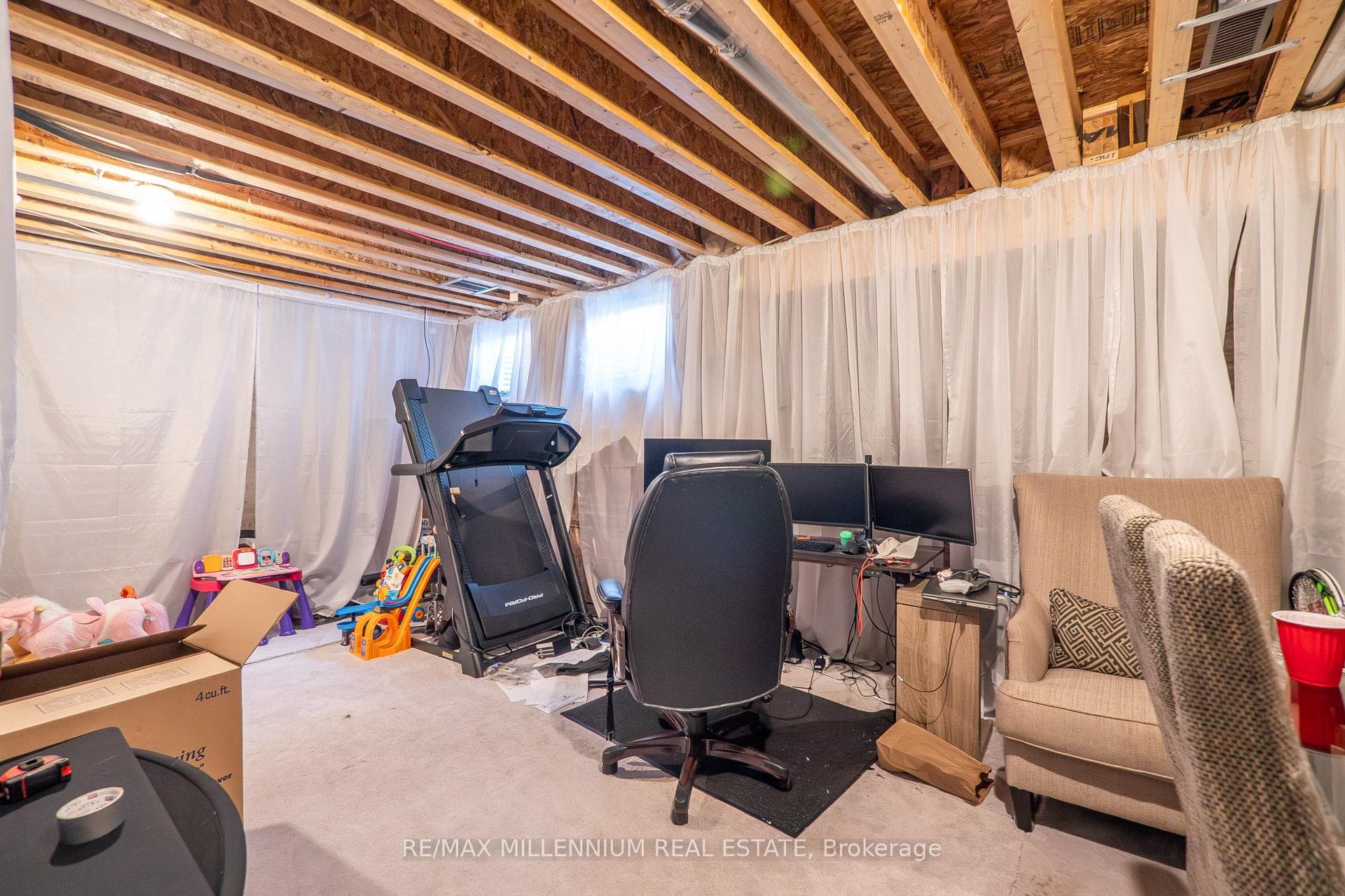 507 Bellflower Court photo 46