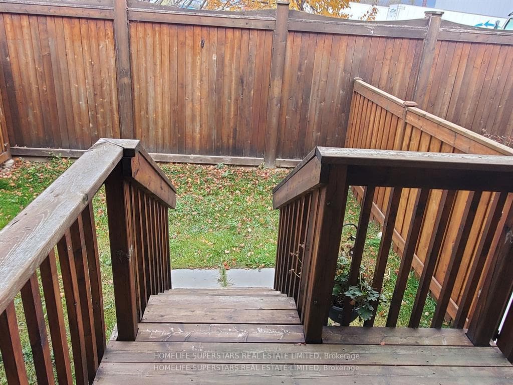 16 Morra Avenue photo 7
