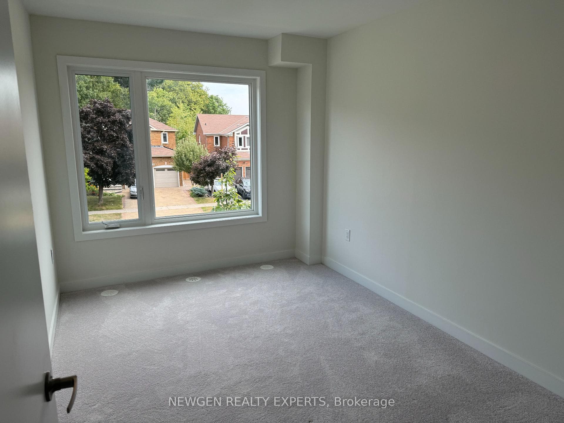 3538 Colonial Drive Unit 18 photo 13