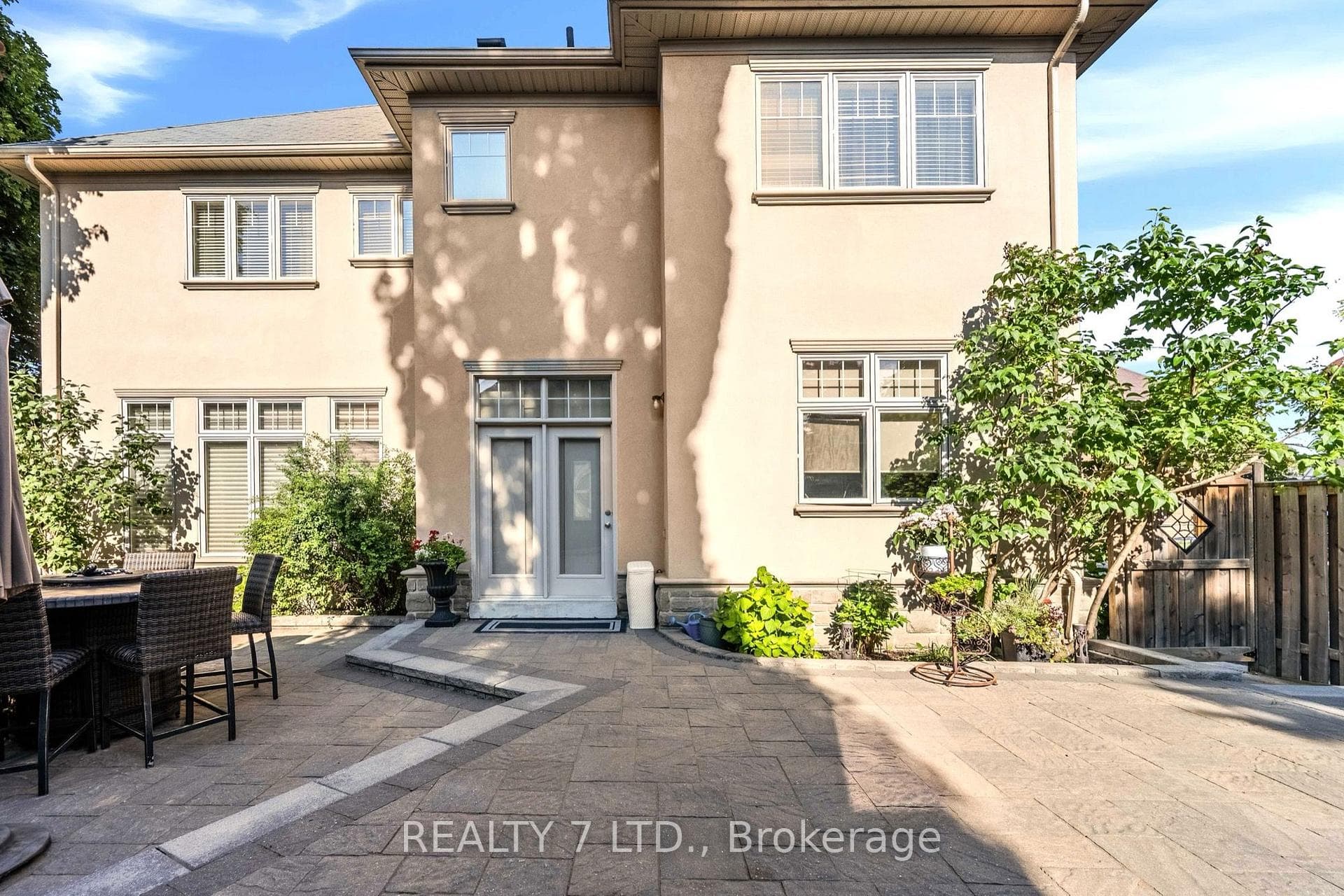 3217 Swiss Court photo 48