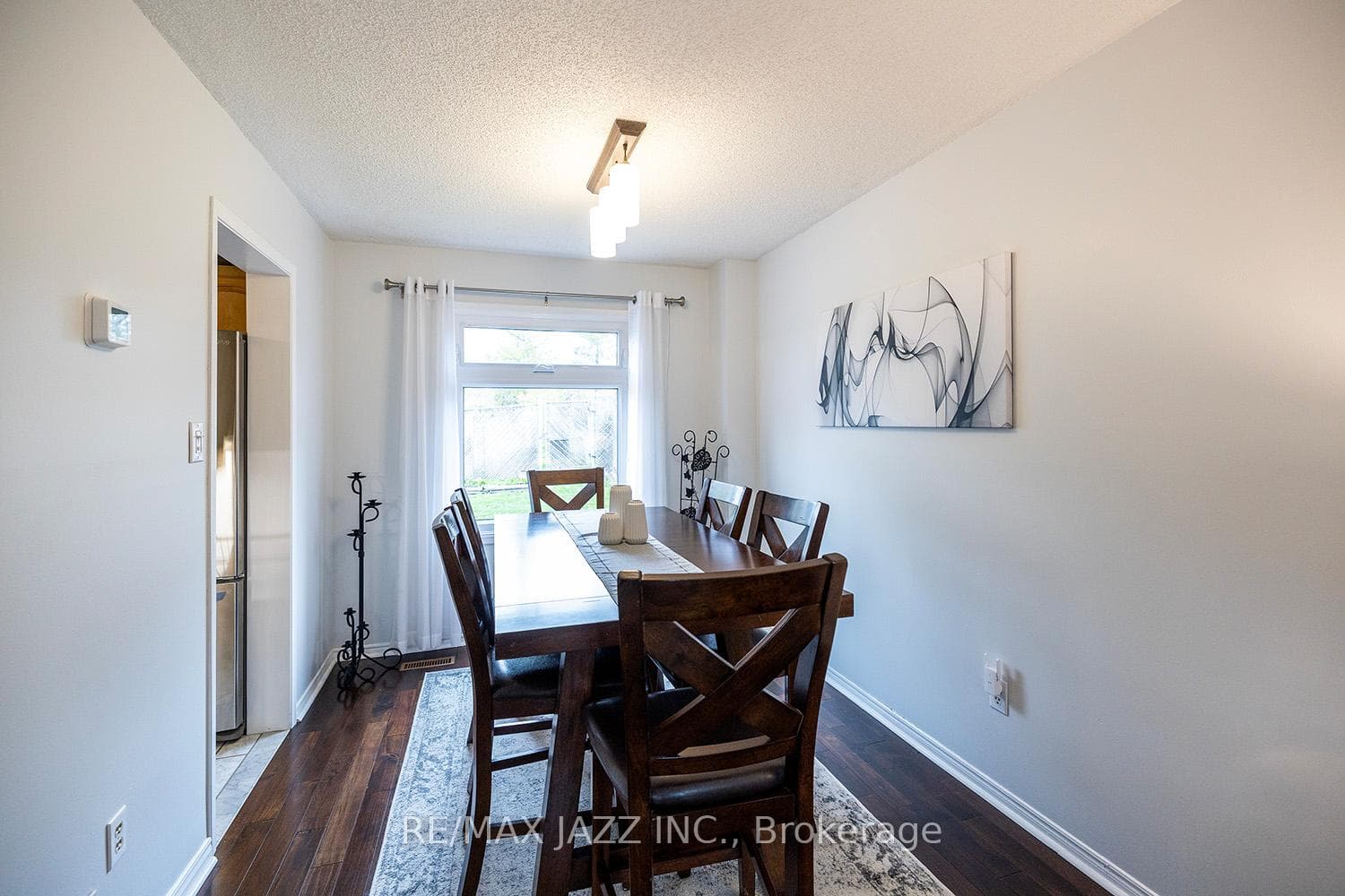 105 Marshall Crescent photo 11