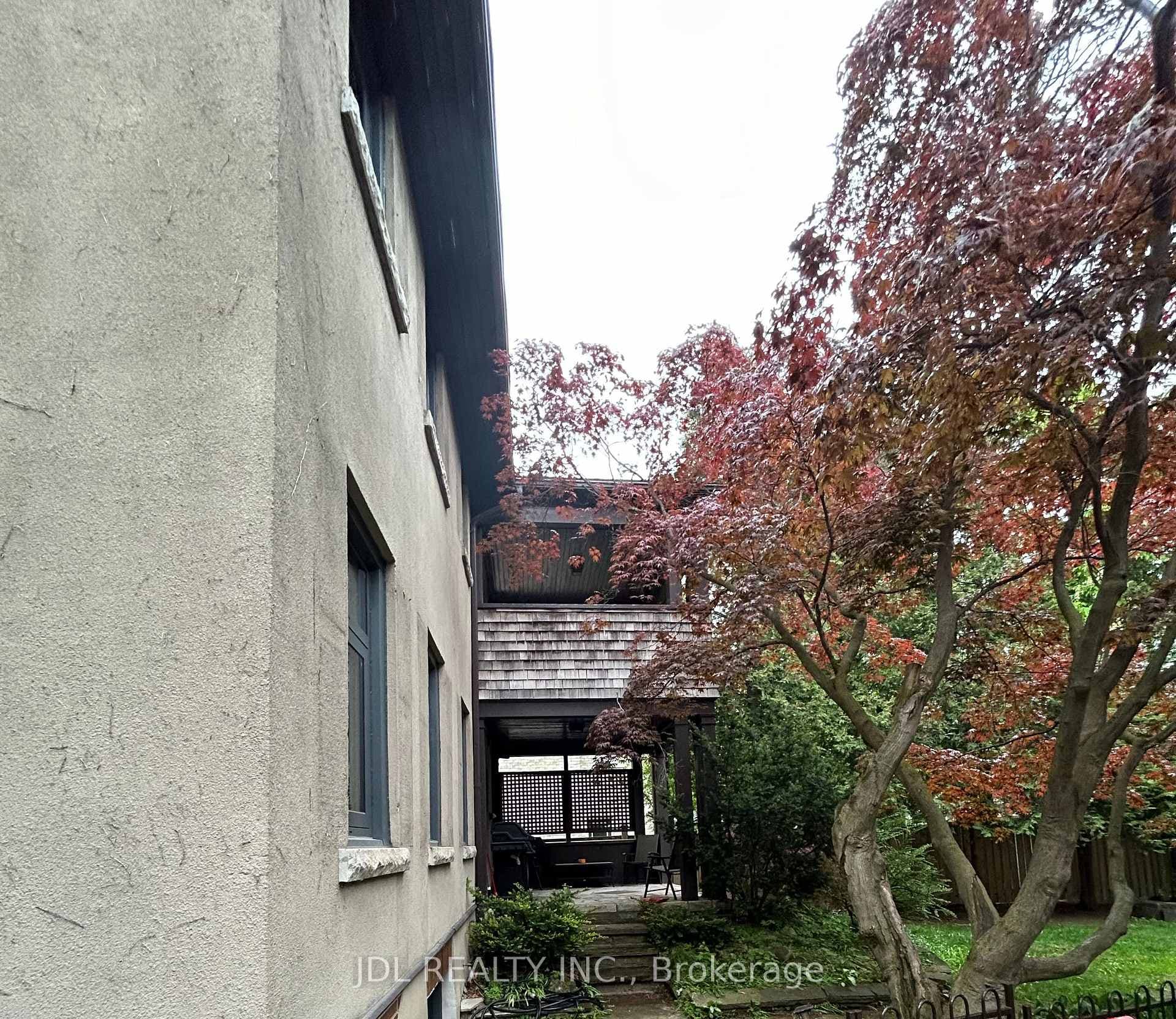 19 Glengrove Ave Avenue Unit Bsmt photo 6