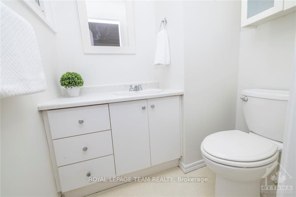 7 REDFIELD Avenue photo 14