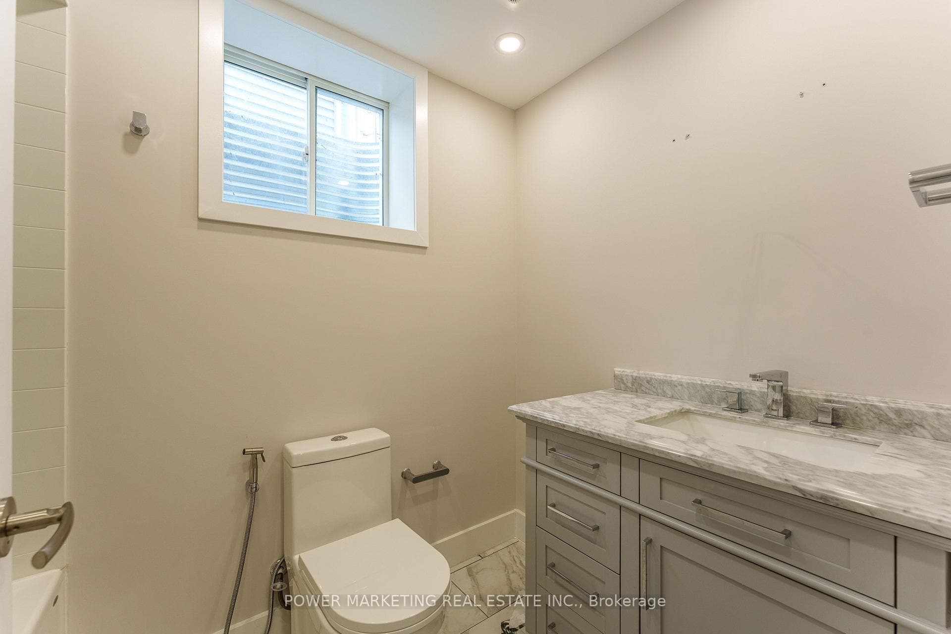 635 Perseus Avenue photo 36