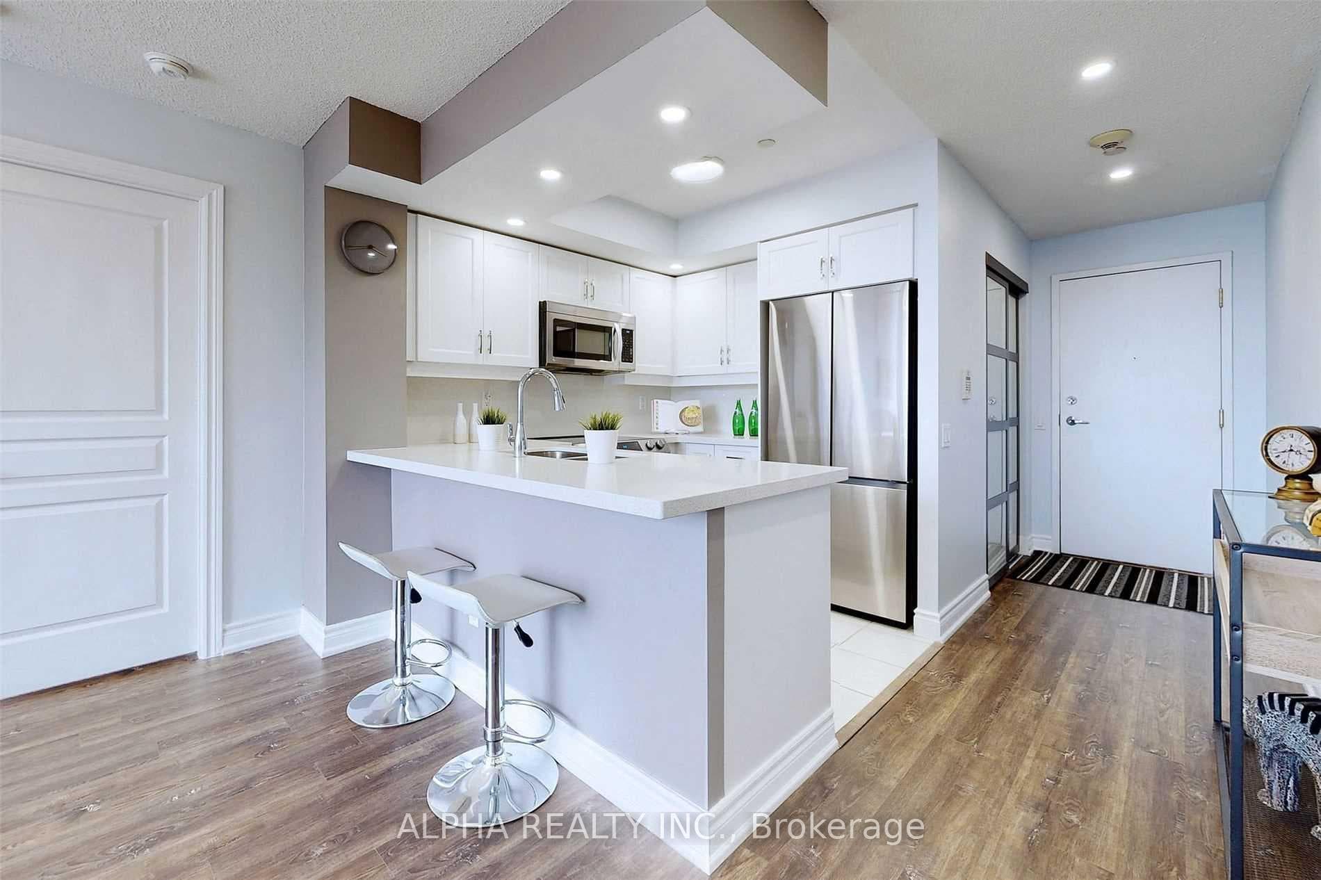 5 Northtown Way Unit 205 photo 7