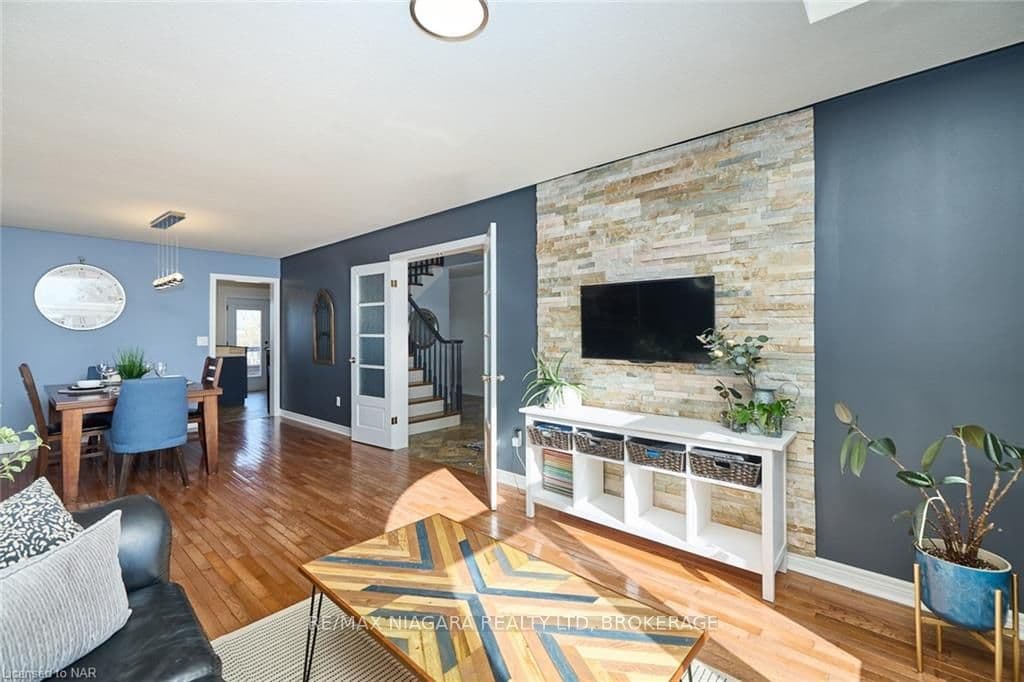 247 BALSAM Street photo 24