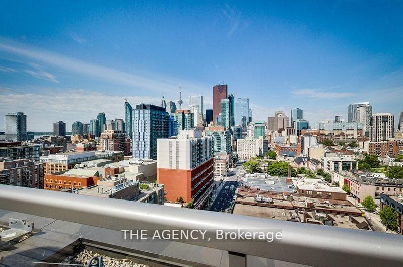 320 Richmond Street Unit 211 photo 28