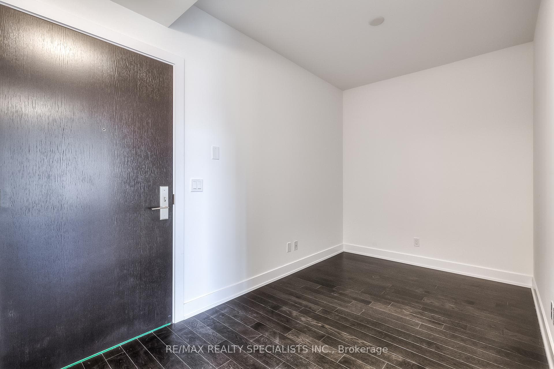 181 Bedford Road Unit 1505 photo 14