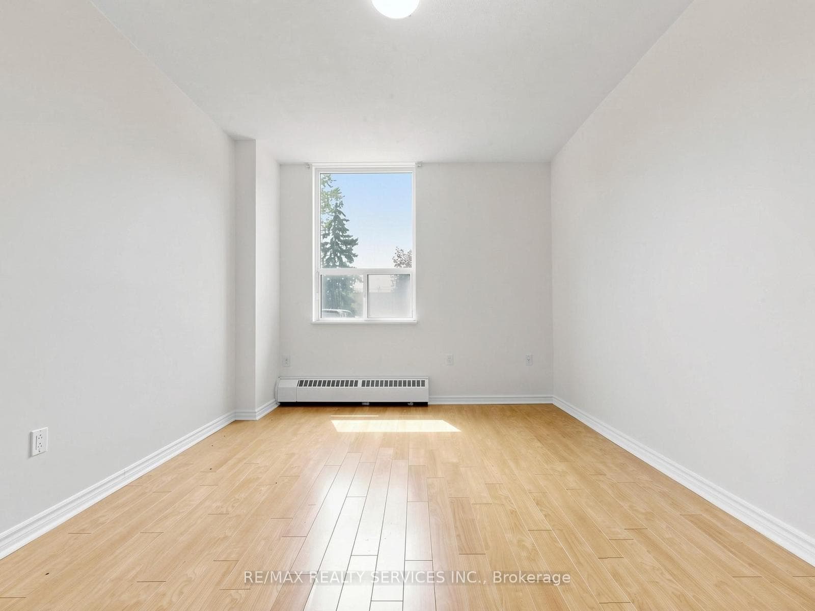 175 Hilda Avenue Unit 102 photo 12