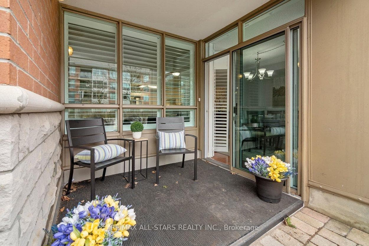Covered area to enjoy rain or shine!