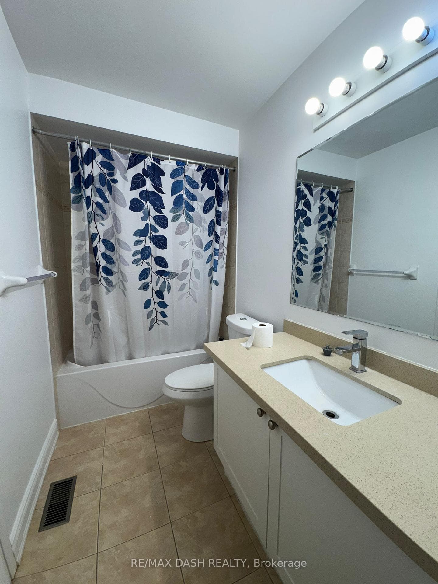 16 Thornharrold Street photo 13