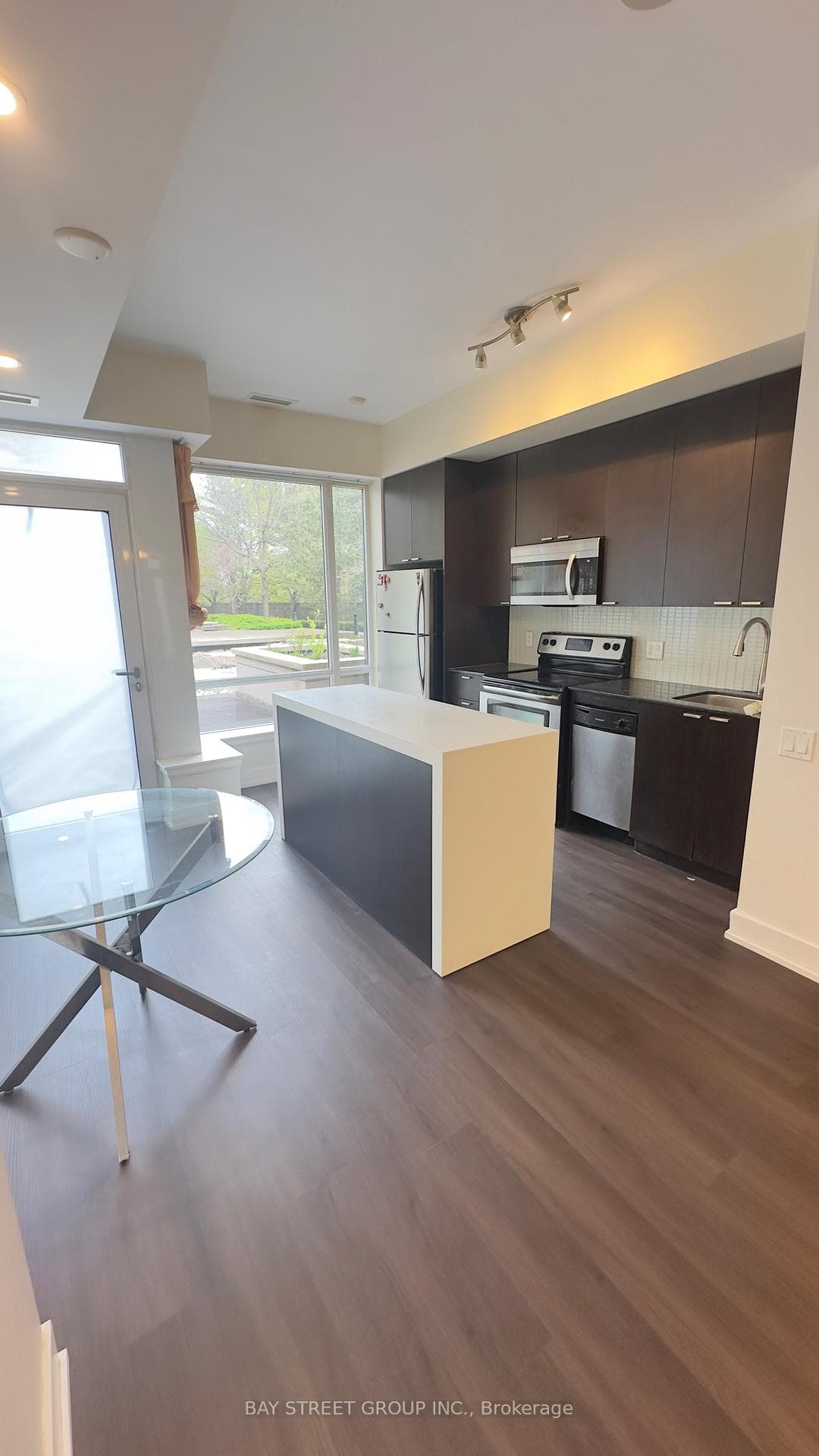 23 Sheppard Avenue Unit Th14 photo 10