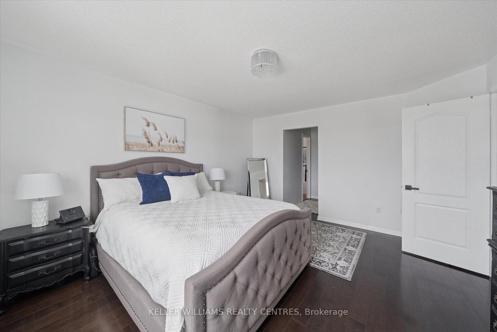 114 Mainprize Crescent photo 20