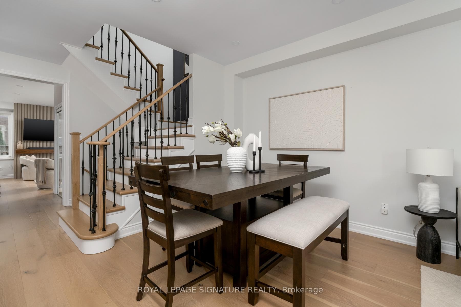133 Wildberry Crescent photo 7